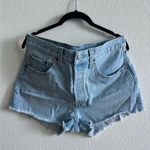 501 Levi’s Shorts
